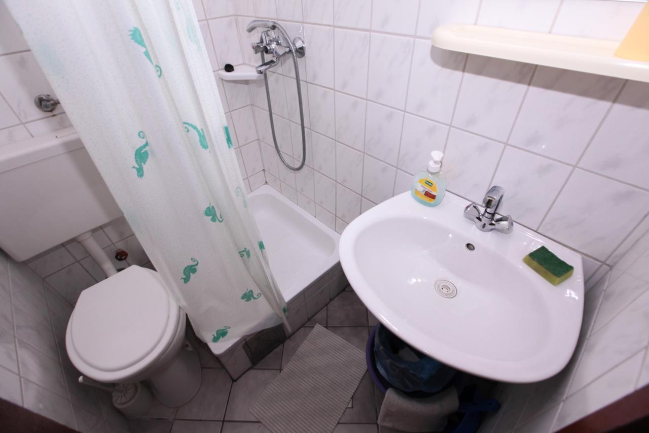 Apartments Adna 波达卡 外观 照片